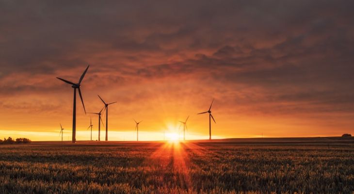 Praha podporuje obnovitelné zdroje energie navzdory ministerstvu průmyslu, které obce a města v jejich rozvoji omezuje