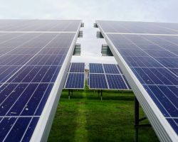 Studie: solární energie může v Ústeckém a Karlovarském kraji nahradit polovinu elektřiny dnes vyráběné z uhlí