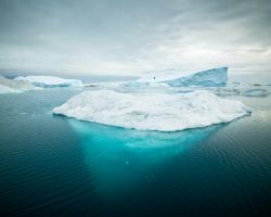 Tající ledovce uvolňují zakázané toxické látky do ovzduší