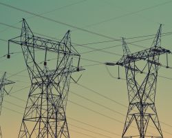 “Levná” elektřina od Tykače je pro stát nevýhodná stejně jako virtuální peníze na rekultivace či emisní výjimky